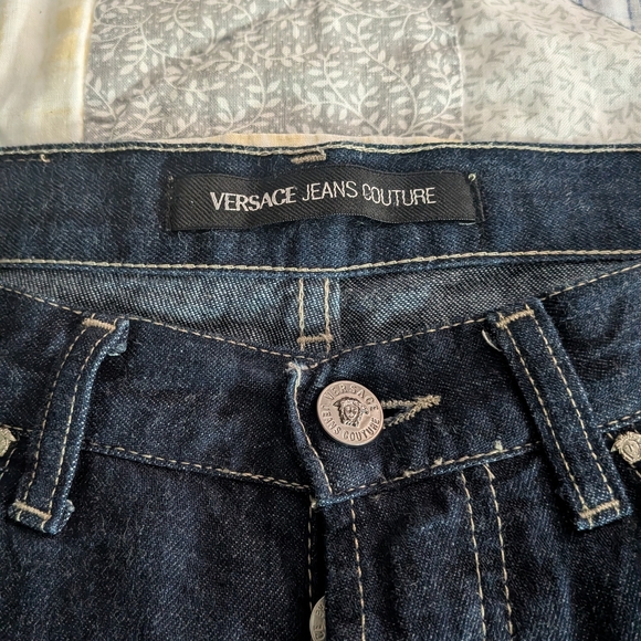 Versace Men's Straight Leg blue Jeans 30 x 32.5 in Like New Condition - Picture 3 of 13